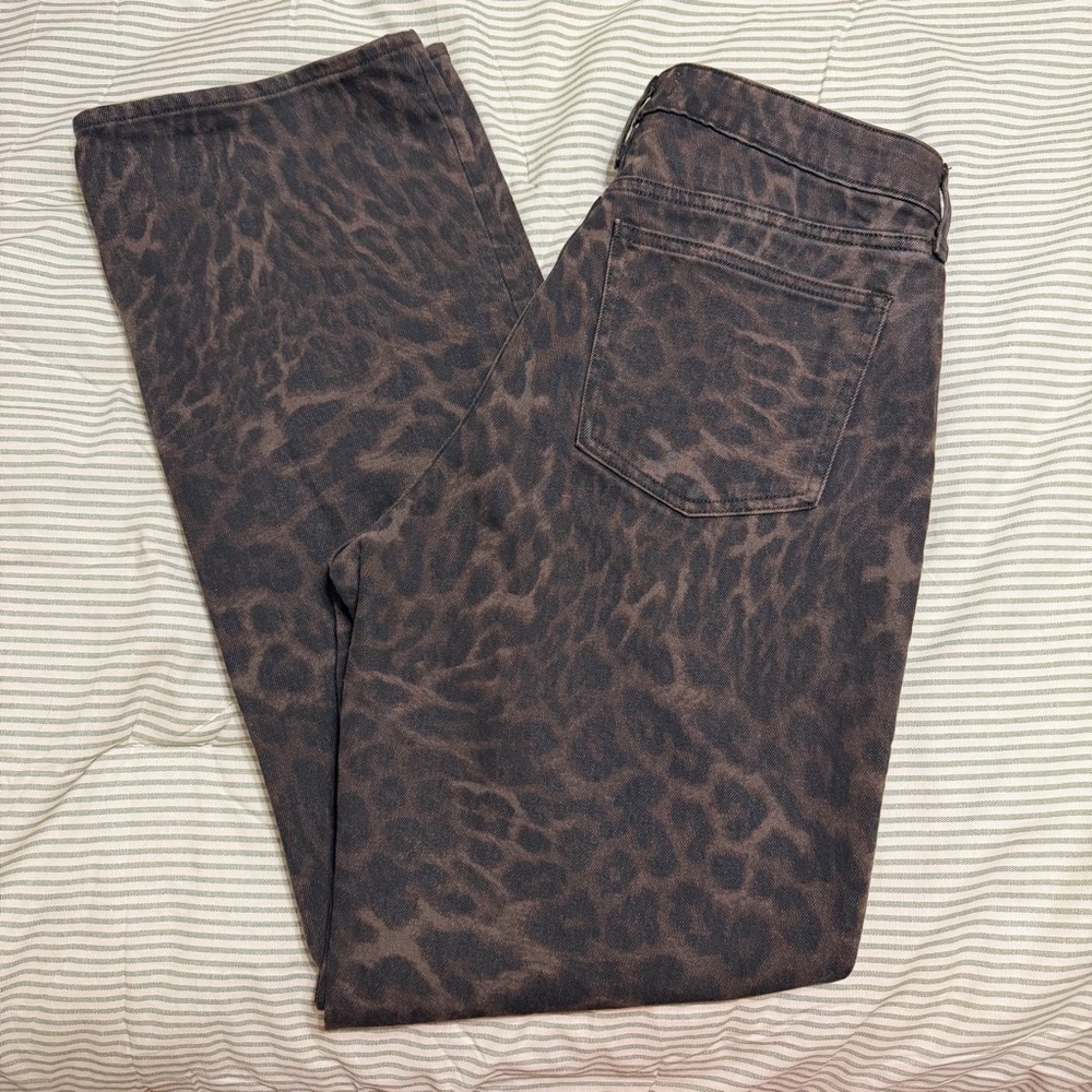 Abercrombie - High Rise 90’s Relaxed - Curve Love - Leopard Print Jeans
